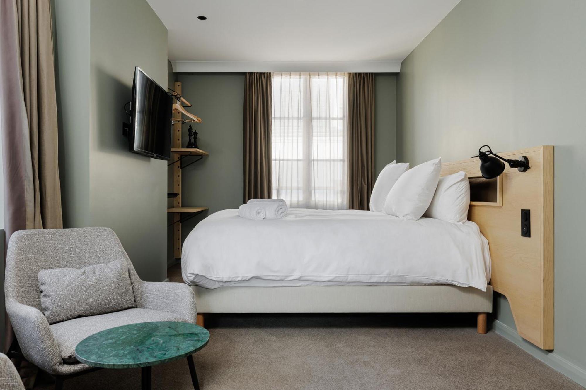 Hotel Des Sept - Entree Autonome, Reception En Ligne - Encore Mieux Orleans Ngoại thất bức ảnh